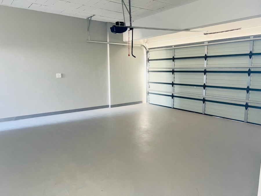 3 Bedroom Property for Sale in Sandown Western Cape